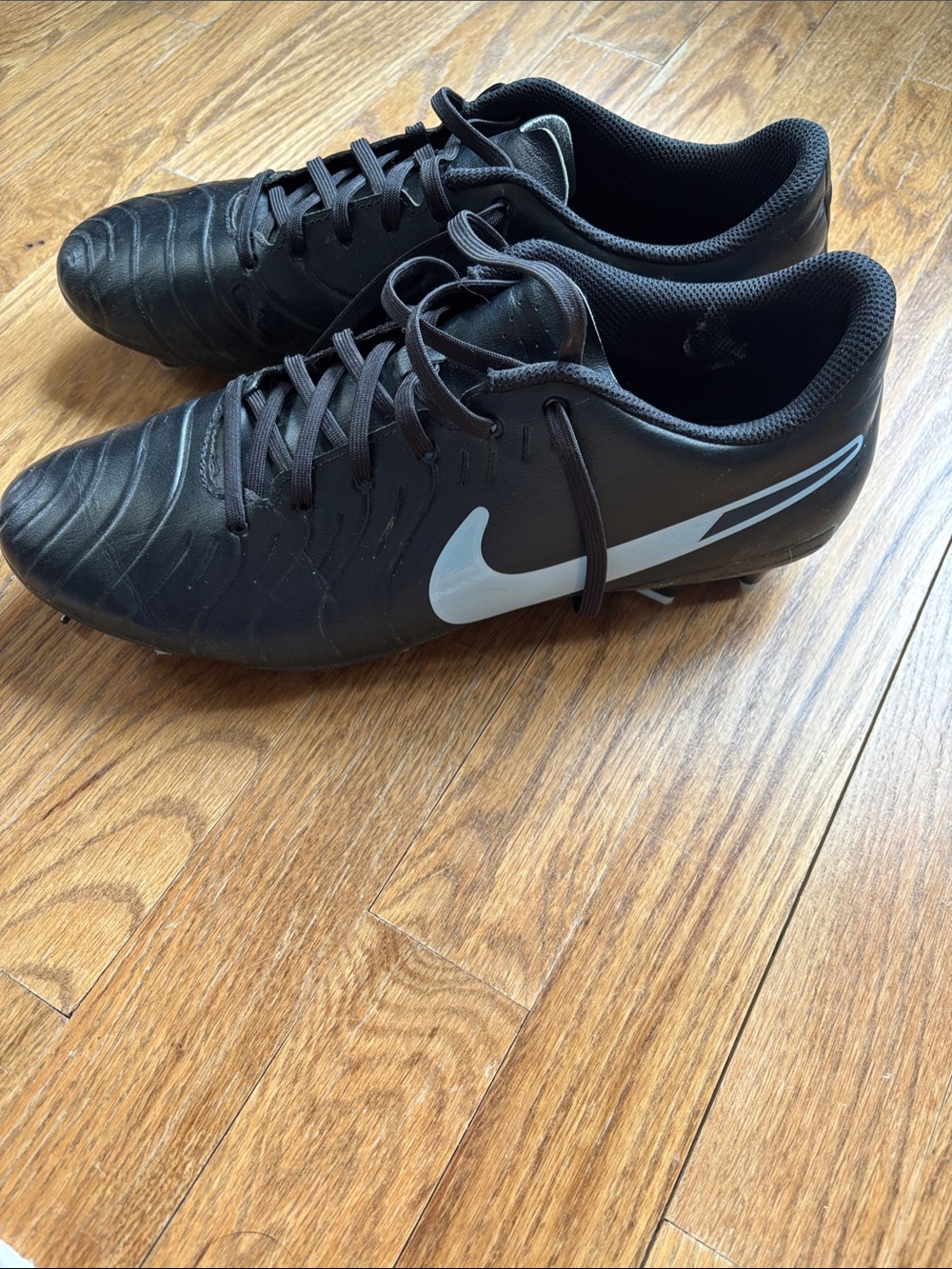 Nike Men’s Black Cleats, size 11.5, worn for 3 soccer games